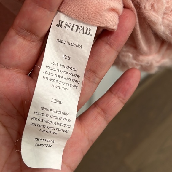 Pink coat - Picture 3 of 4